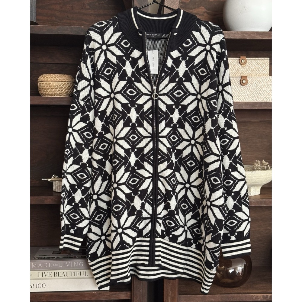 Lane Bryant Jacquard Zip Sweater Jacket Black White Snowflake Knit 22/24 NWT
